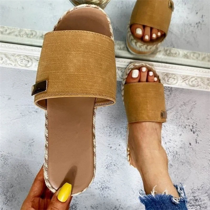 2024 Summer Fashion Wedge Thick Sole Round Toe Slippers Solid Color Womes Daily Casual Comfortable Sandals Zapatos Mujer Luxury