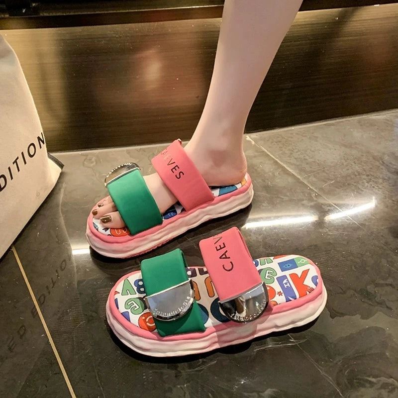 Summer New Platform Soled Ladies Shoes Cross Slippers Women's Wear Graffiti Beach Sandals Metal Buckle Slippers Women