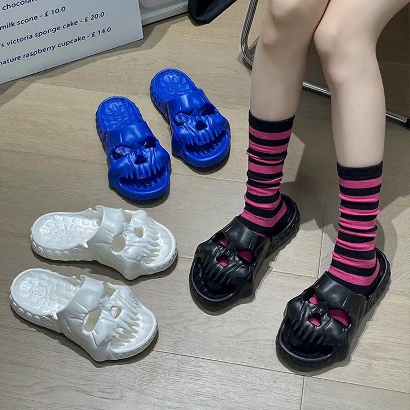 New Personalized Skull Design Men Slippers 2024 Summer Outdoor Fun Slides Thick Bottom of Beach Non-slip Leisure Women Sandals