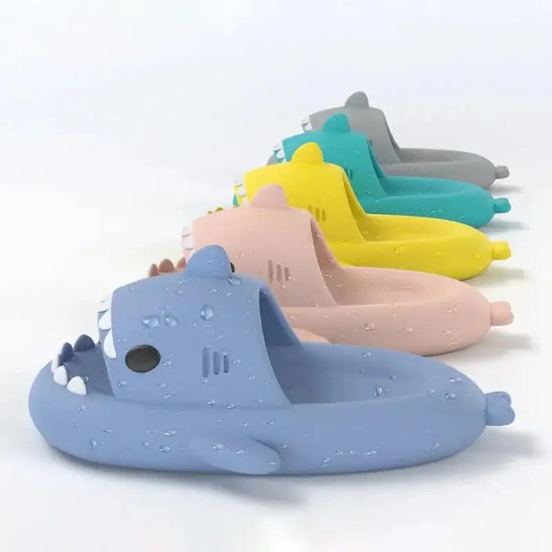 Bebealy Classic Shark Slippers Cute Women's Sandals Summer Lovely Non-slip Women Flat Sandals Outdoor Waterproof Beach Sandals