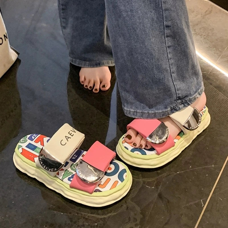 Summer New Platform Soled Ladies Shoes Cross Slippers Women's Wear Graffiti Beach Sandals Metal Buckle Slippers Women